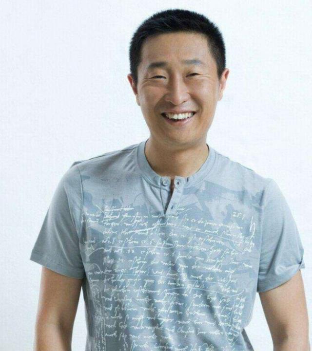 他是国家一级演员，春晚彩排时得知儿子去世消息，成为他一生的痛