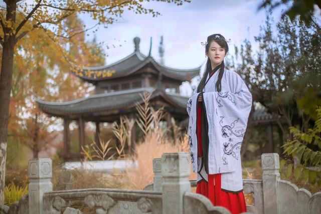 不顾家总是喜欢花天酒地的星座